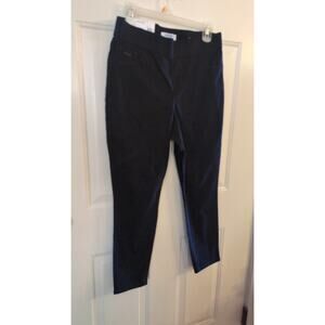 Nine West Heidi Pull-On Crop NWT Black Pants Slacks Jeans, Size 6 Yoga, Stretchy